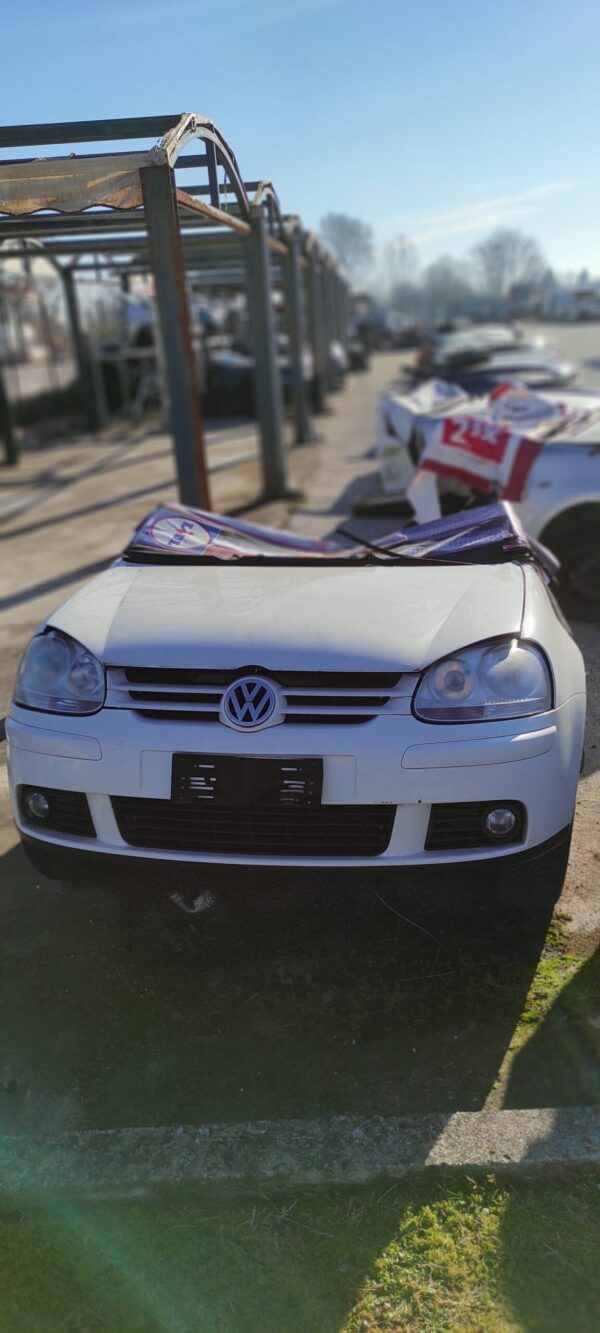 VW GOLF 5 2005